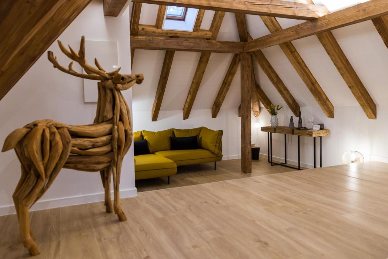 Maison D'Hotes Les Jardins De Madeleine Bernardvillé Екстериор снимка