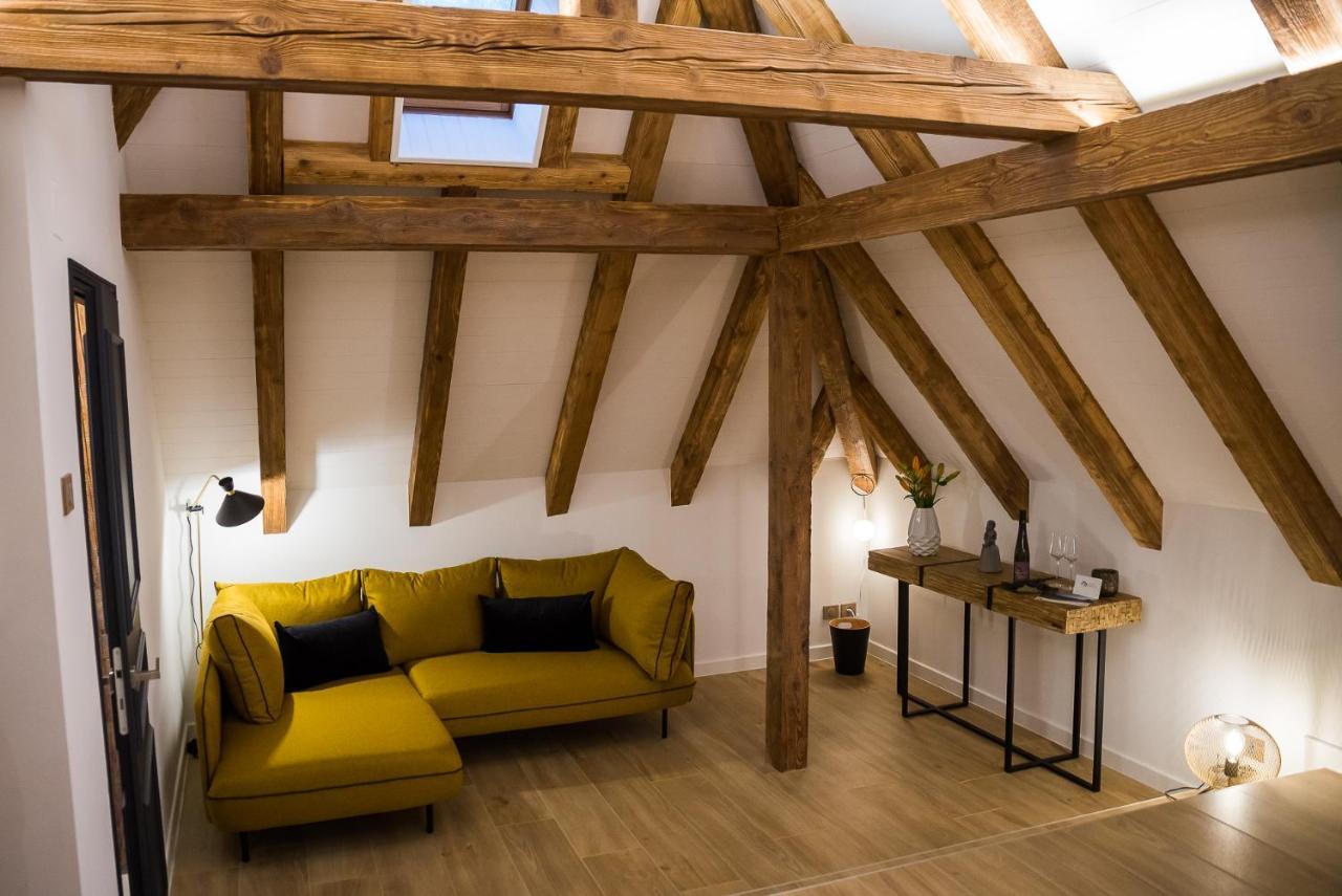 Maison D'Hotes Les Jardins De Madeleine Bernardvillé Екстериор снимка